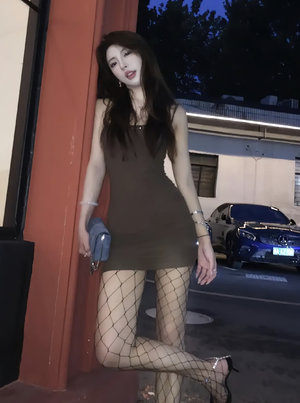 马蜂一个草窝