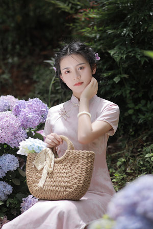 穿书后给反派大佬喂一颗糖