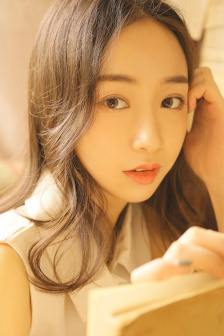 我被魔女捡回家了