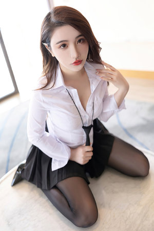 姞小姐