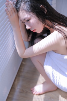 六宫之荣华女