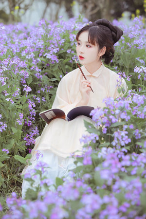 重生后，被偏执大佬宠上天